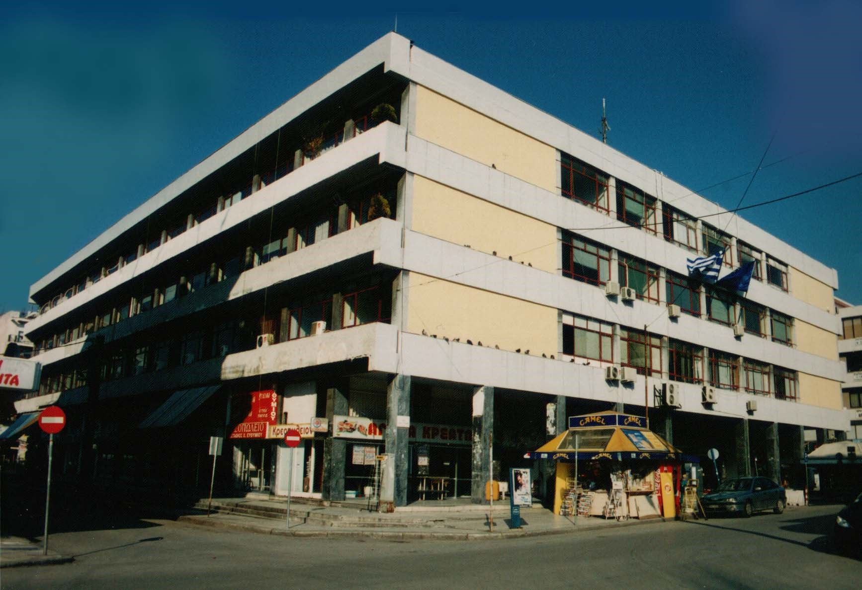 “Τρέχει” τις διαδικασίες για το νέο διοικητήριο στα Τρίκαλα